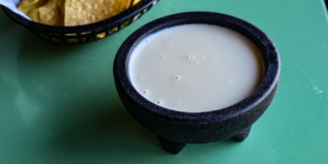 Chips & Queso