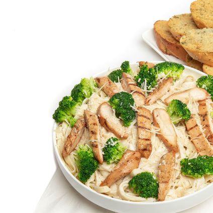 Chicken & Broccoli Fettuccini Alfredo
