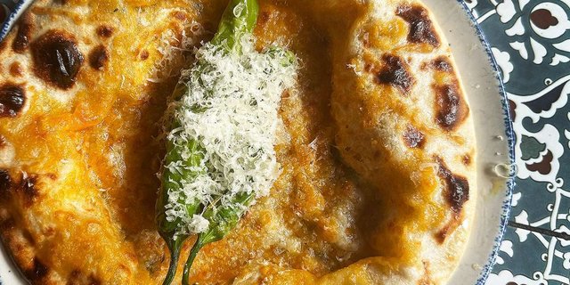 Chili Cheese Kulcha (By Dozen)