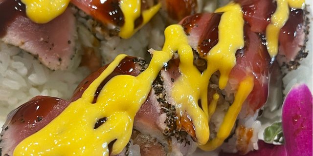 Tuna Amazing Roll
