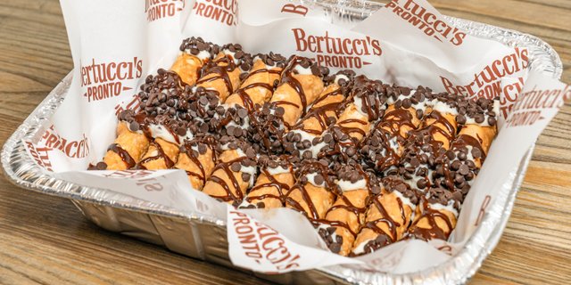 Mini Traditional Cannoli