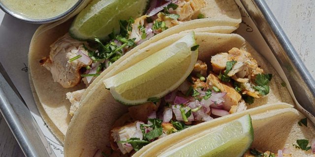 Pollo Asado Taco