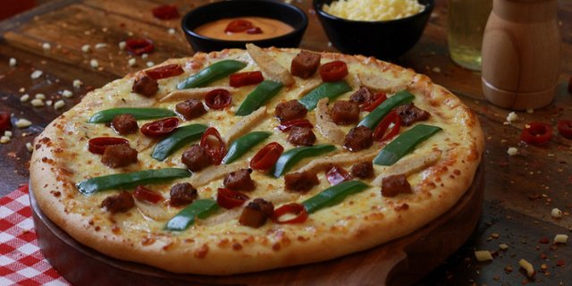 Ultimate Meat Pizza