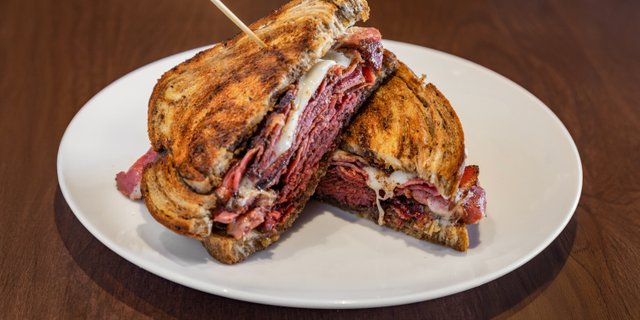 Pastrami Sandwich