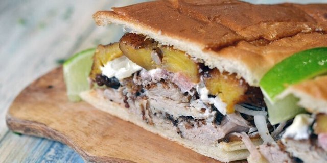 Masitas de Puerco Sandwich