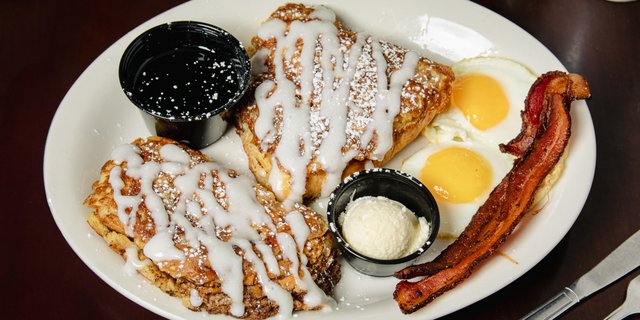 Cinnamon Swirl French Toast - Half Order