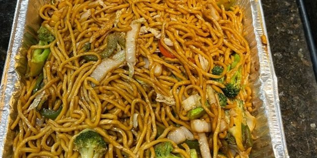 Lo Mein Party Tray