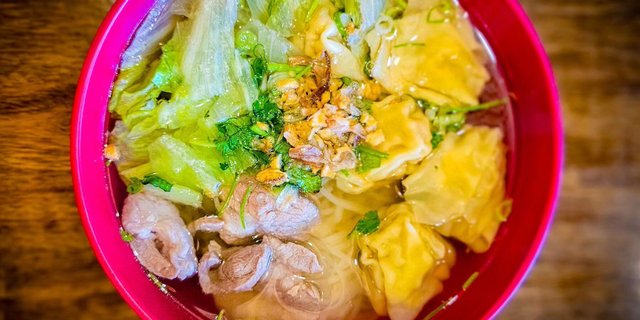 Won Ton Noodle Soup