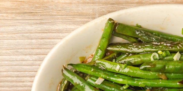 Green Beans With Soy Glaze
