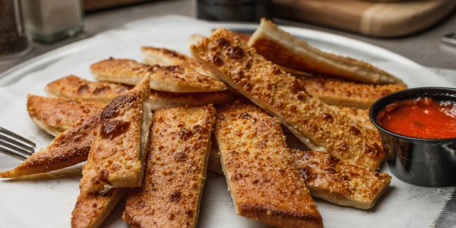 Garlic Breadsticks