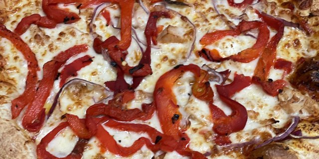 Pollo Pizza