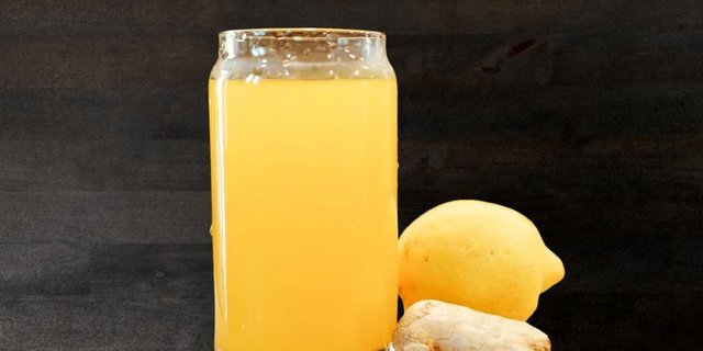 Turmeric Ginger Lemonade