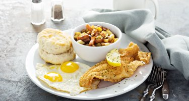 Golden Apple Grill & Breakfast House