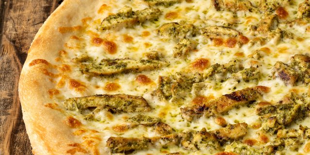 Pesto Chicken Pizza
