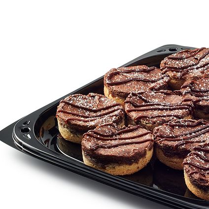 Shortbread Chocolate Soufflé Cakes
