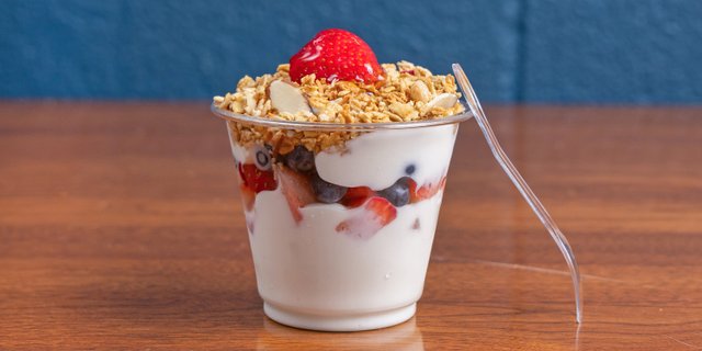 Granola Berry Parfait