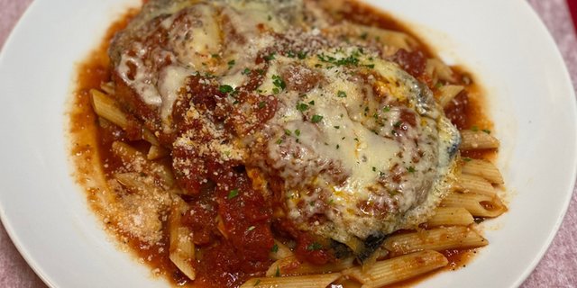 Chicken Cutlet Parmigiana
