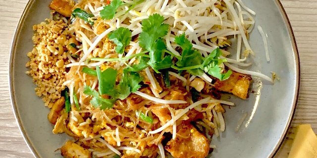 Pad Thai Tray