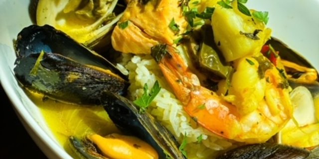 Paella De Mariscos