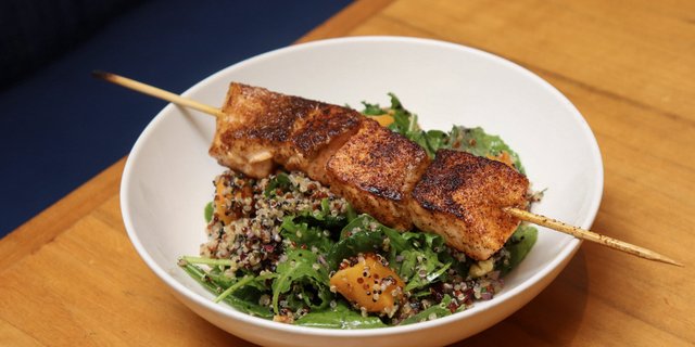 Harvest Kale & Quinoa Salad