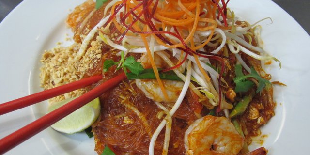 Glass Noodle Pad Thai