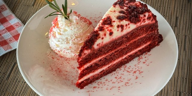 Red Velvet Cake