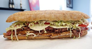 Manzano's Beachside Deli