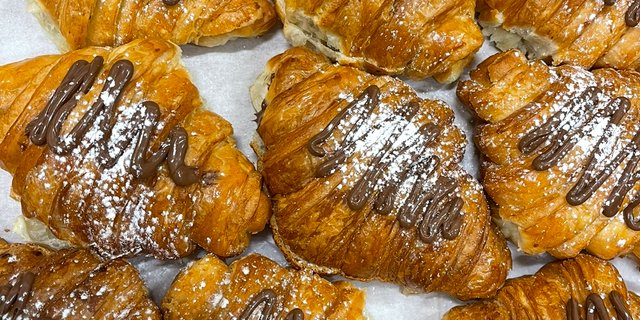 Nutella Croissants