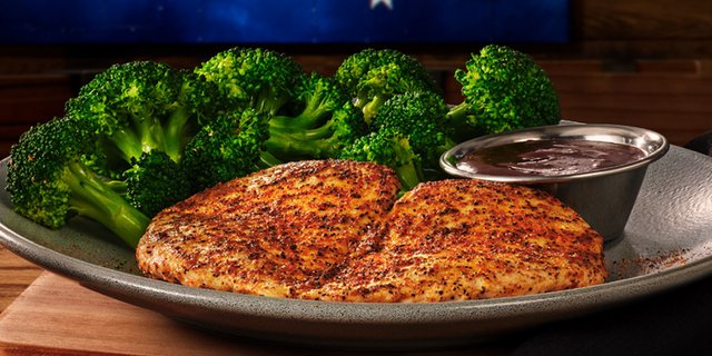 Grilled Chicken on the Barbie Boxed Meal