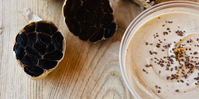 Smokey Black Garlic