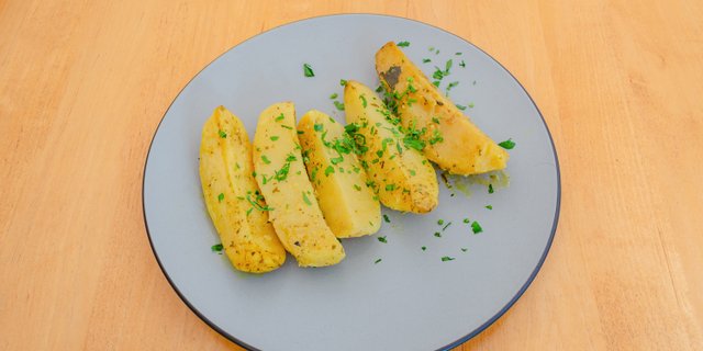 Lemon-Oregano Potatoes