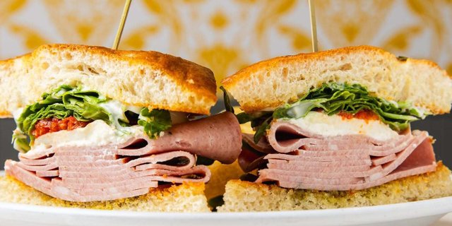 Sandwich Lunch Box