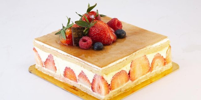 Rouge Cake