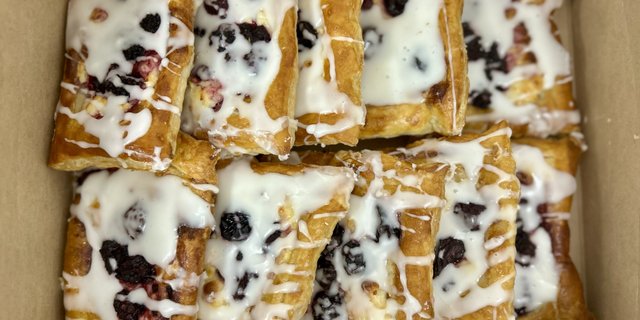 6 Danish