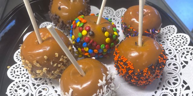 Caramel Apples