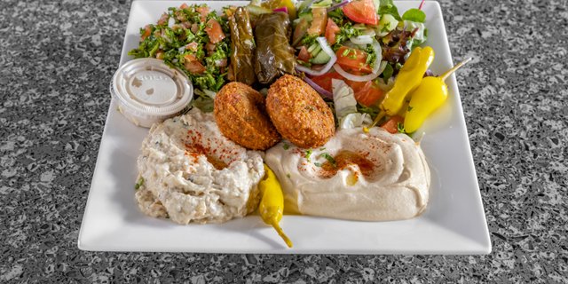 Veggie Combo Plate