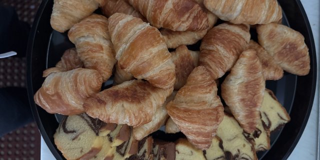 Continental Breakfast Package