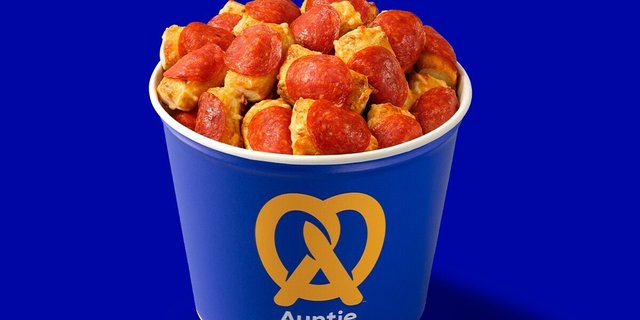 Pepperoni Pretzel Nuggets Bucket