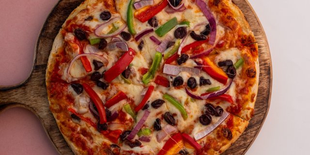 Build-Your-Own Pizza