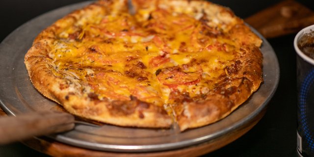 Hot Brown Pizza