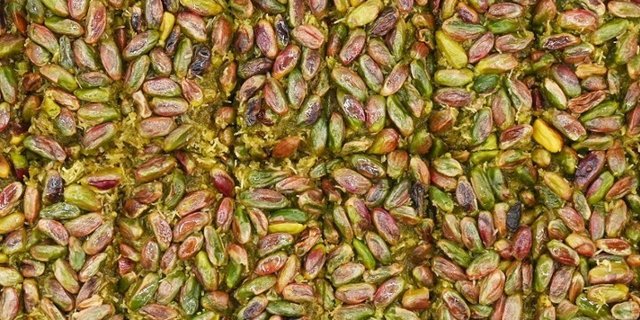 Royal Pistachio Kataifi Tray