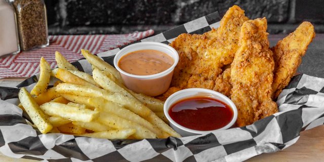 Crispy Chicken Strip Box Lunch