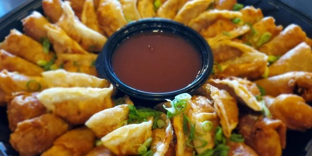 Egg Roll & Gyoza Platter