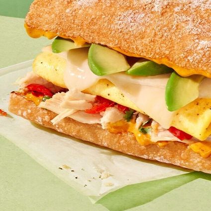 Chipotle Chicken, Egg & Avo Sandwich