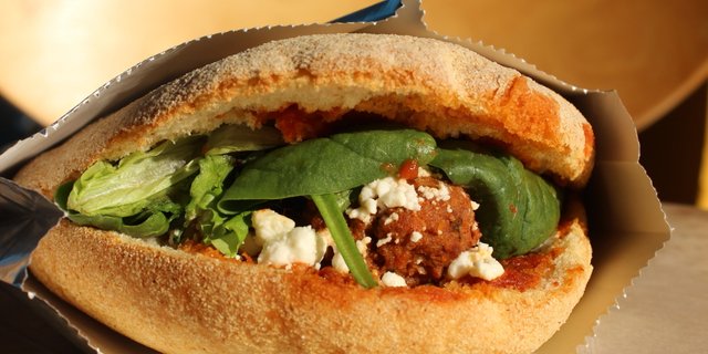 Meatballs Sandwich