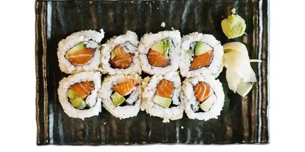 Salmon Avocado Sushi Roll