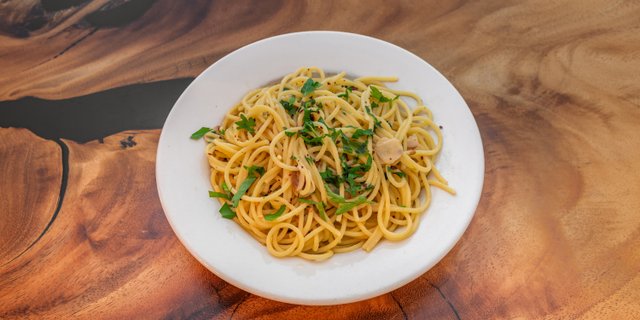 Spaghetti Garlic & Oil