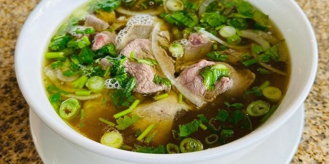Pho Tai