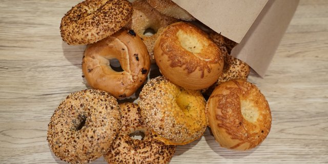 Baker's Dozen