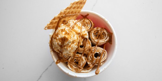 Cookie Butter Rolled Ice Cream